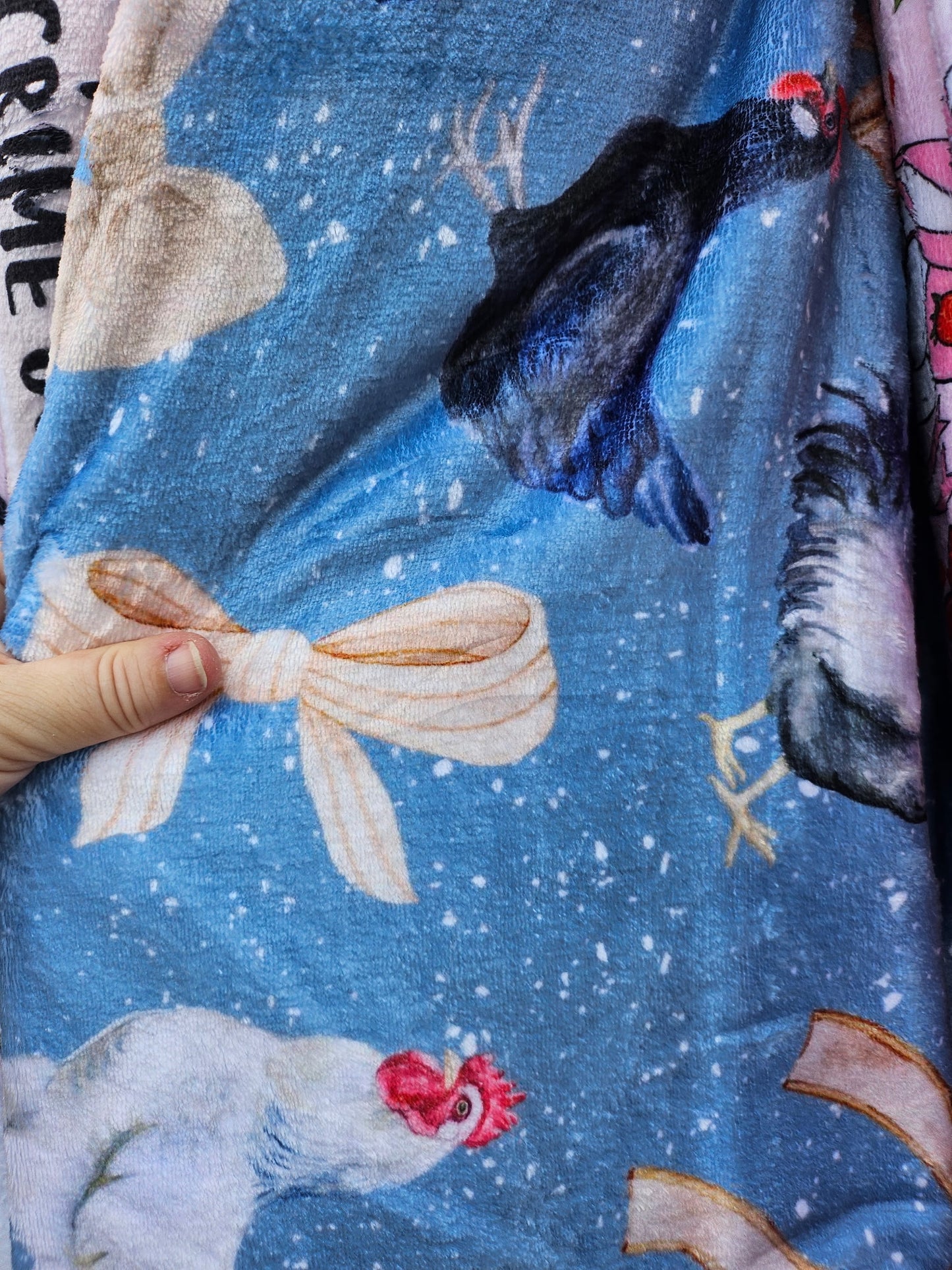 Bows + Hens Blanket
